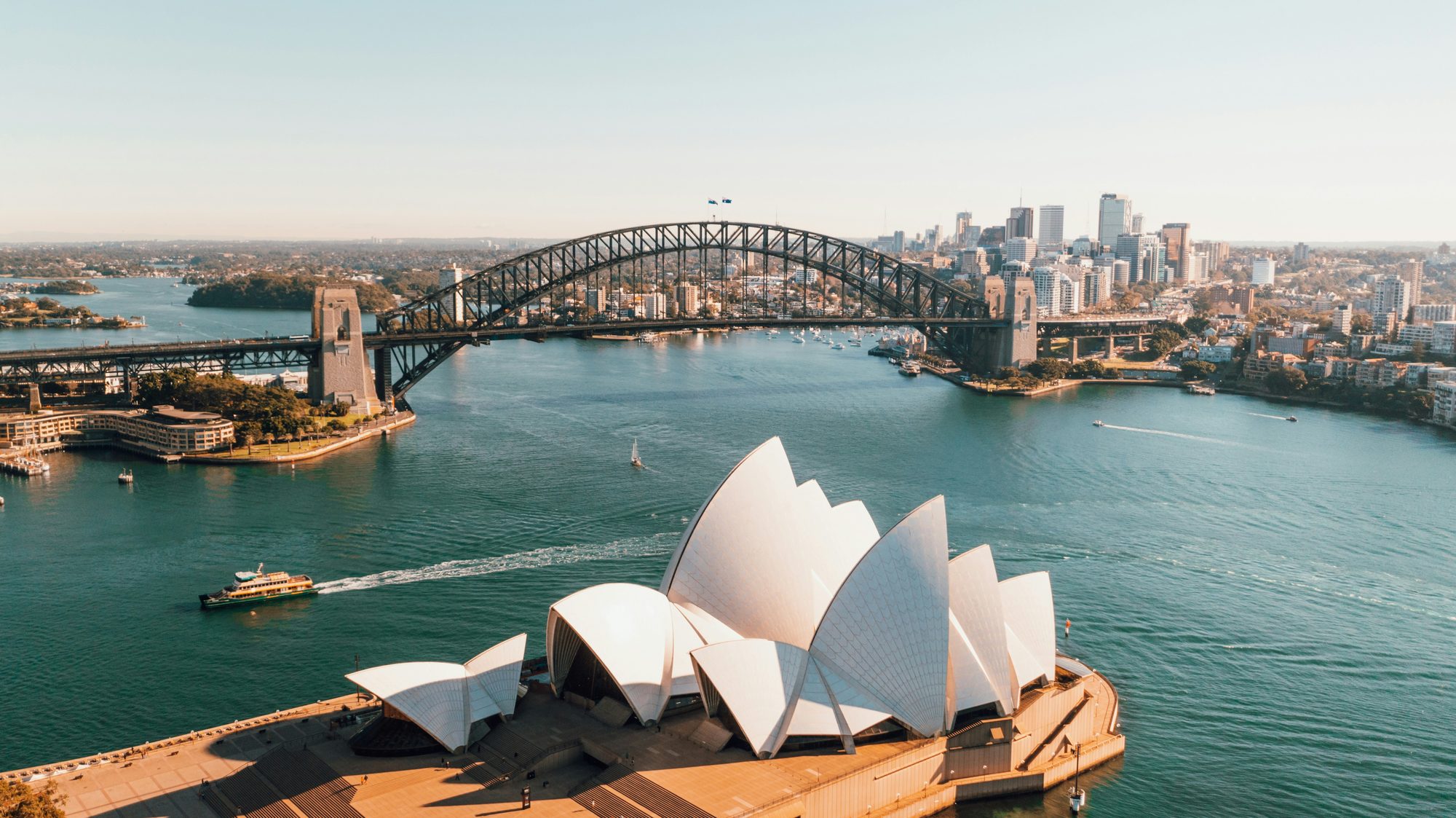 Sydney — el puerto al atardecer